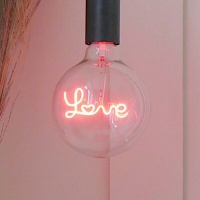 LOVE LED Filament Bulb (Screw UP Style)