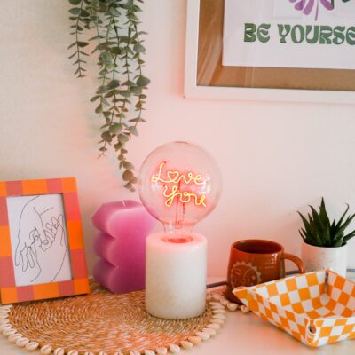LOVE YOU LED Filament Bulb (Screw Down Style)