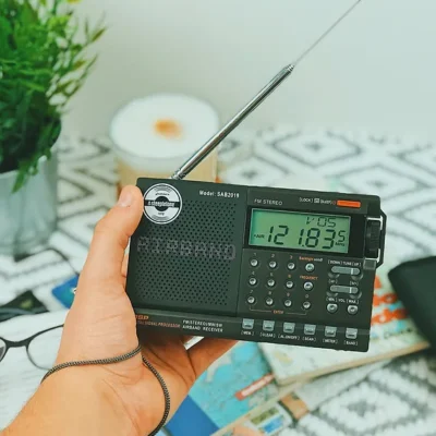 Steepletone Air Band Portable Radio