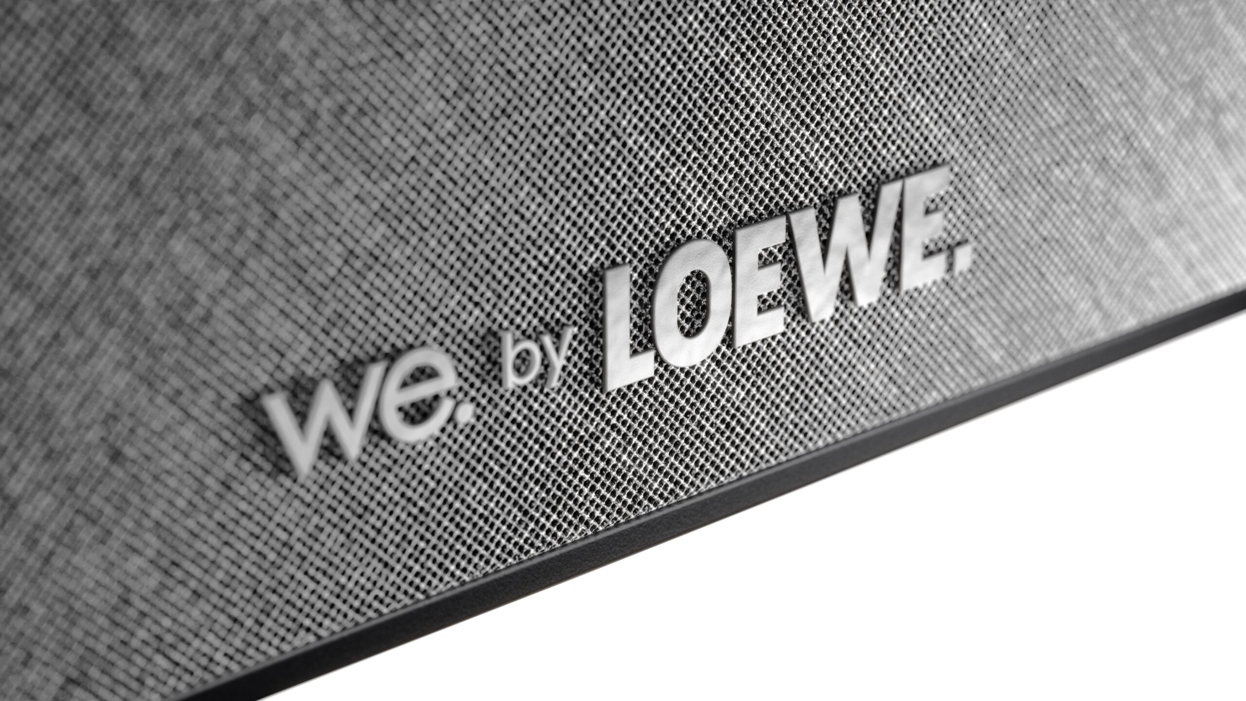 Loewe We. Boost Center Speaker