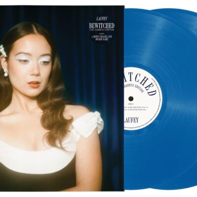 Laufey (Laufey Lin Jonsdottir) – Bewitched: The Goddess Edition (Blue Vinyl) (45 RPM) — barcode 5056167179337