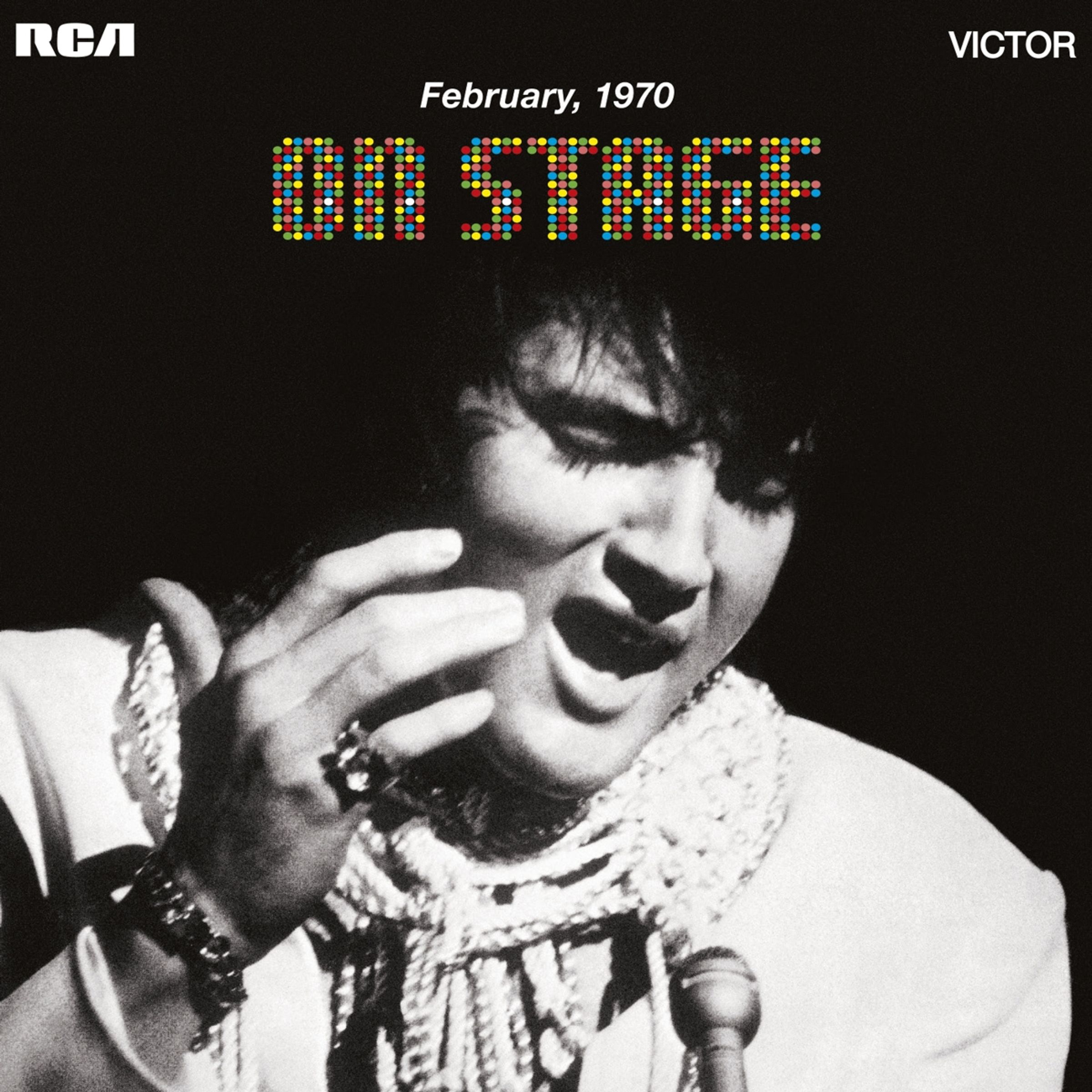 Elvis Presley – On Stage — barcode 8718627233979