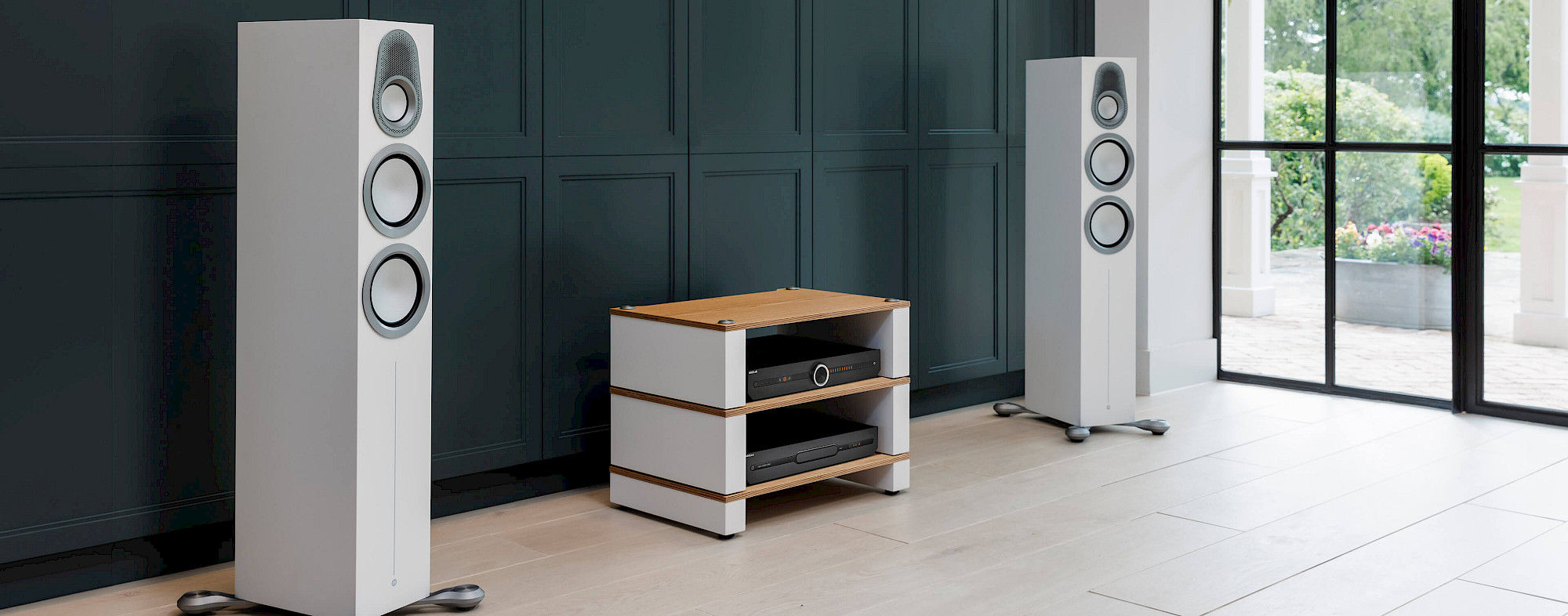 Monitor Audio Gold 300 6G Floorstanding Speakers